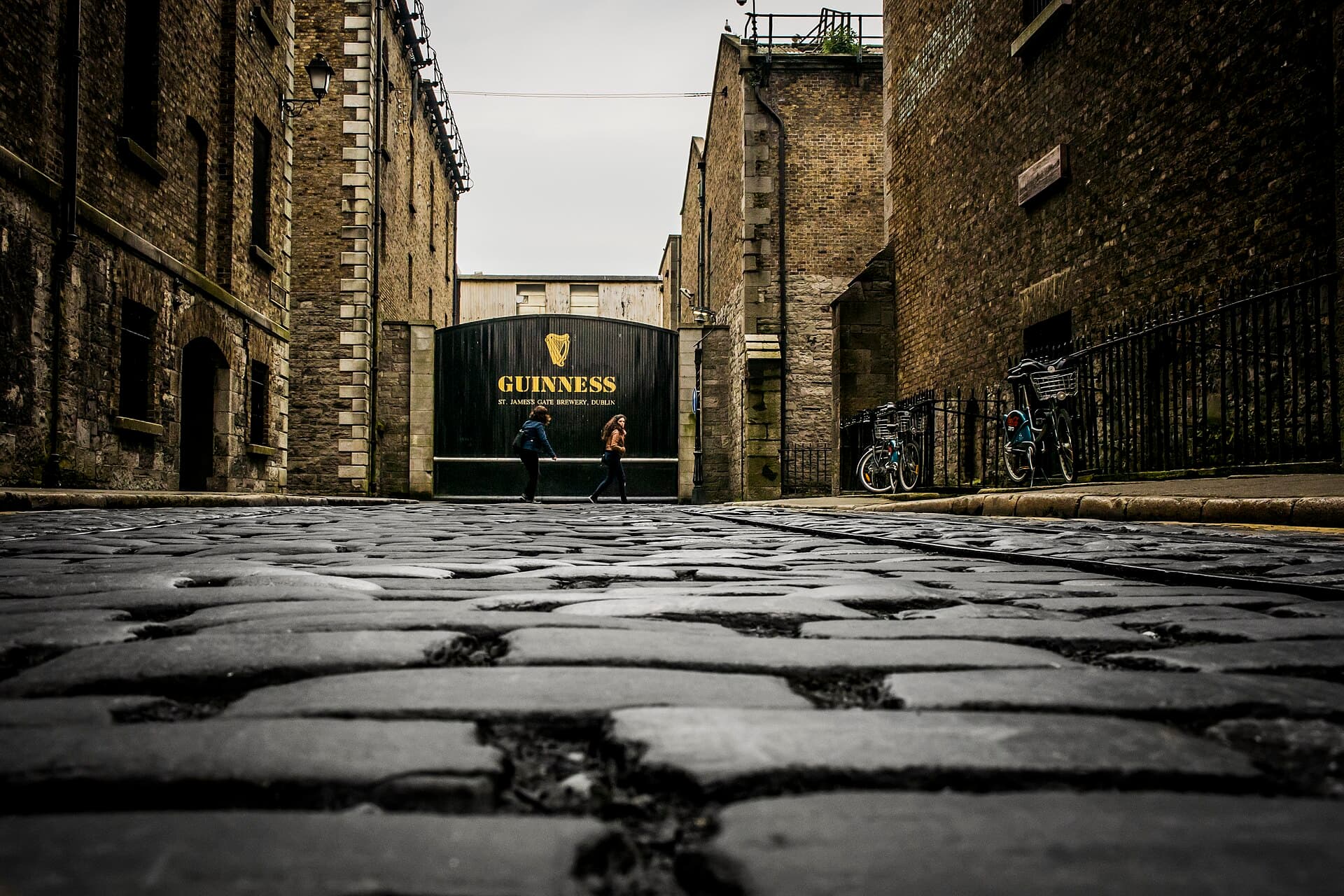The cobbled lane and gate at the Guinness Storehouse in Dublin